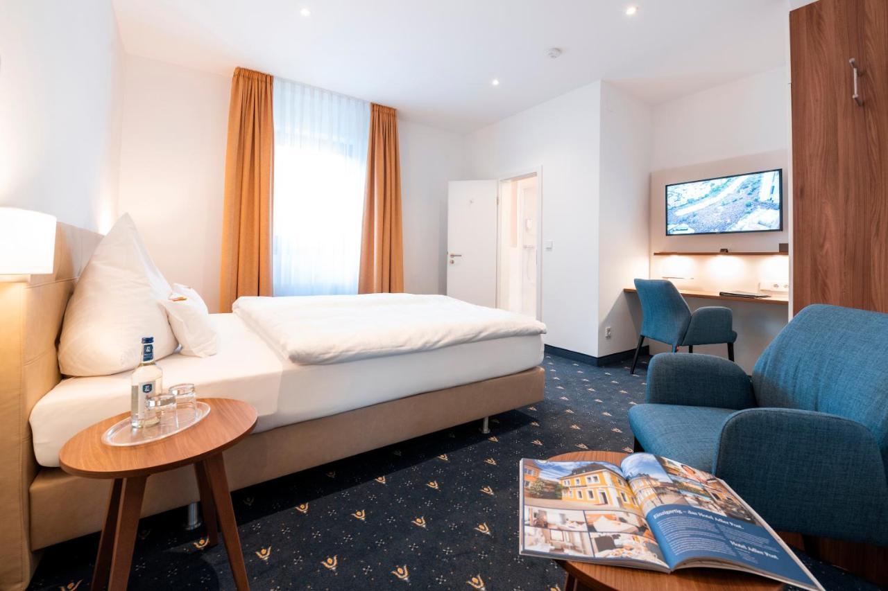 Hotel Adler Post Schwetzingen Bagian luar foto